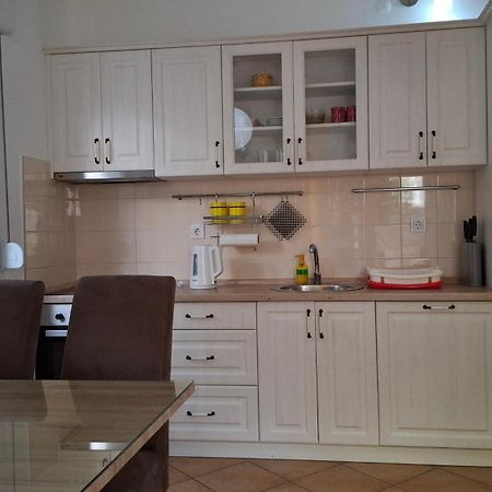 Apartman Stijepcic Херцег Нови Екстериор снимка