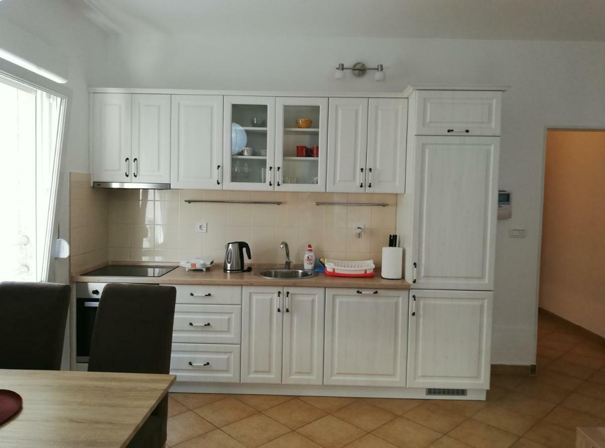 Apartman Stijepcic Херцег Нови Екстериор снимка